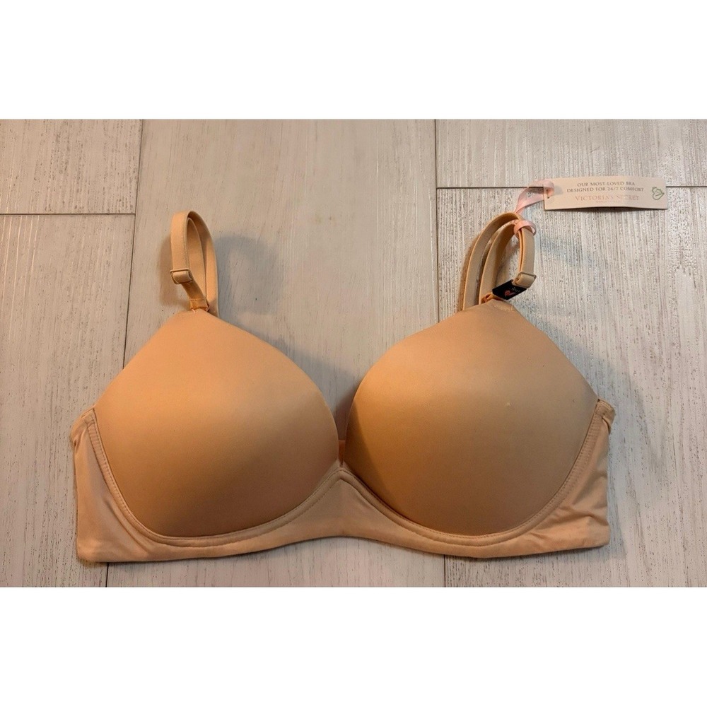 NWT Victoria's Secret Wireless Nursing Bra‎ 36D - Body by Victoria Nude